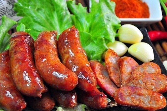 Hướng dẫn làm lạp xưởng tại nhà không cần rượu Mai Quế Lộ