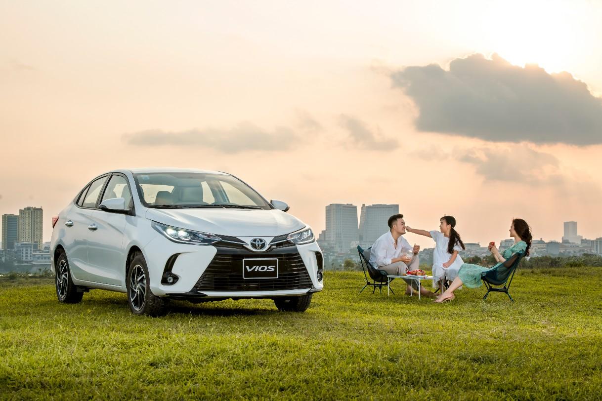 Top 6 mẫu xe Toyota 5 chỗ 2023 và bảng giá mới nhất