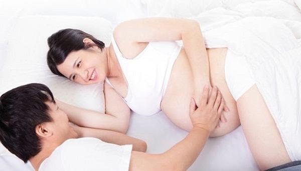 Bác sĩ BV Phụ sản Hà Nội giải đáp thắc mắc: Có nên quan hệ khi mang thai?Bài viết được tham khảo ý kiến từ bác sĩ, chuyên gia