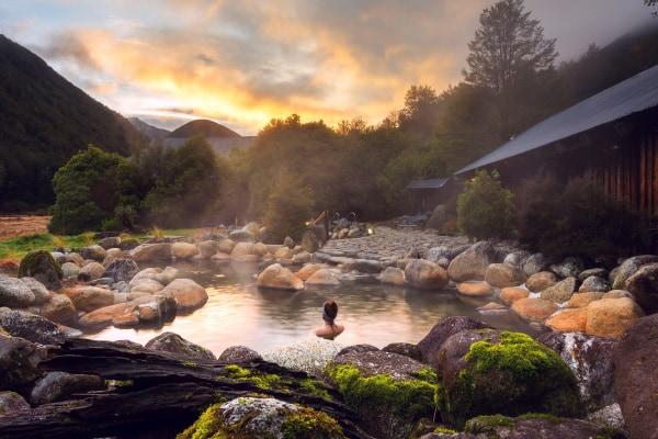 Onsen là gì? những quy tắc thú vị khi tắm Onsen Nhật Bản