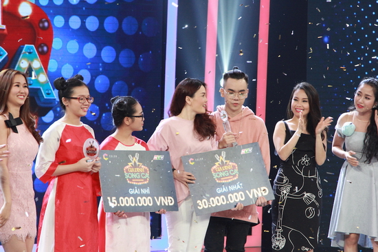 Đức Anh The Voice Kids gây ngỡ nàng khi tái xuất đầy cá tính ở Gia đình song ca