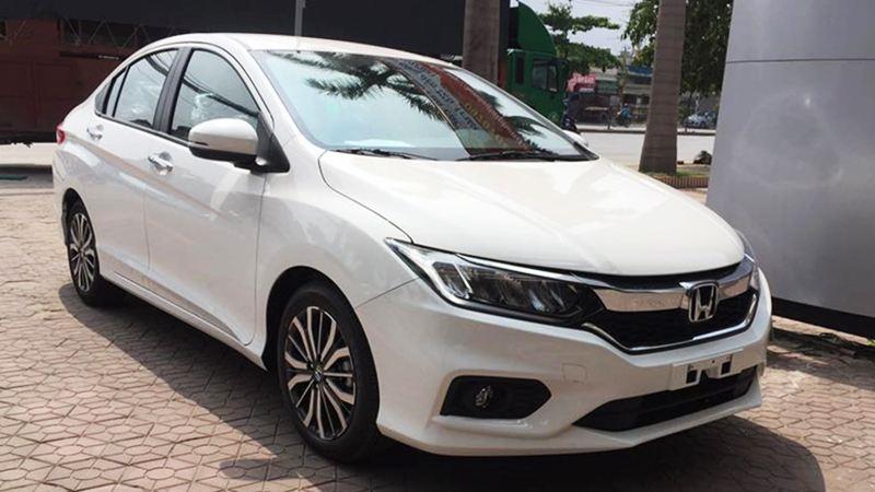 Những điểm khác nhau hai phiên bản Honda City 2017