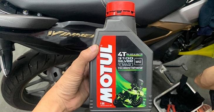 Nhớt Motul 3100 chạy được bao nhiêu km NÊN THAY giúp xe chạy êm?