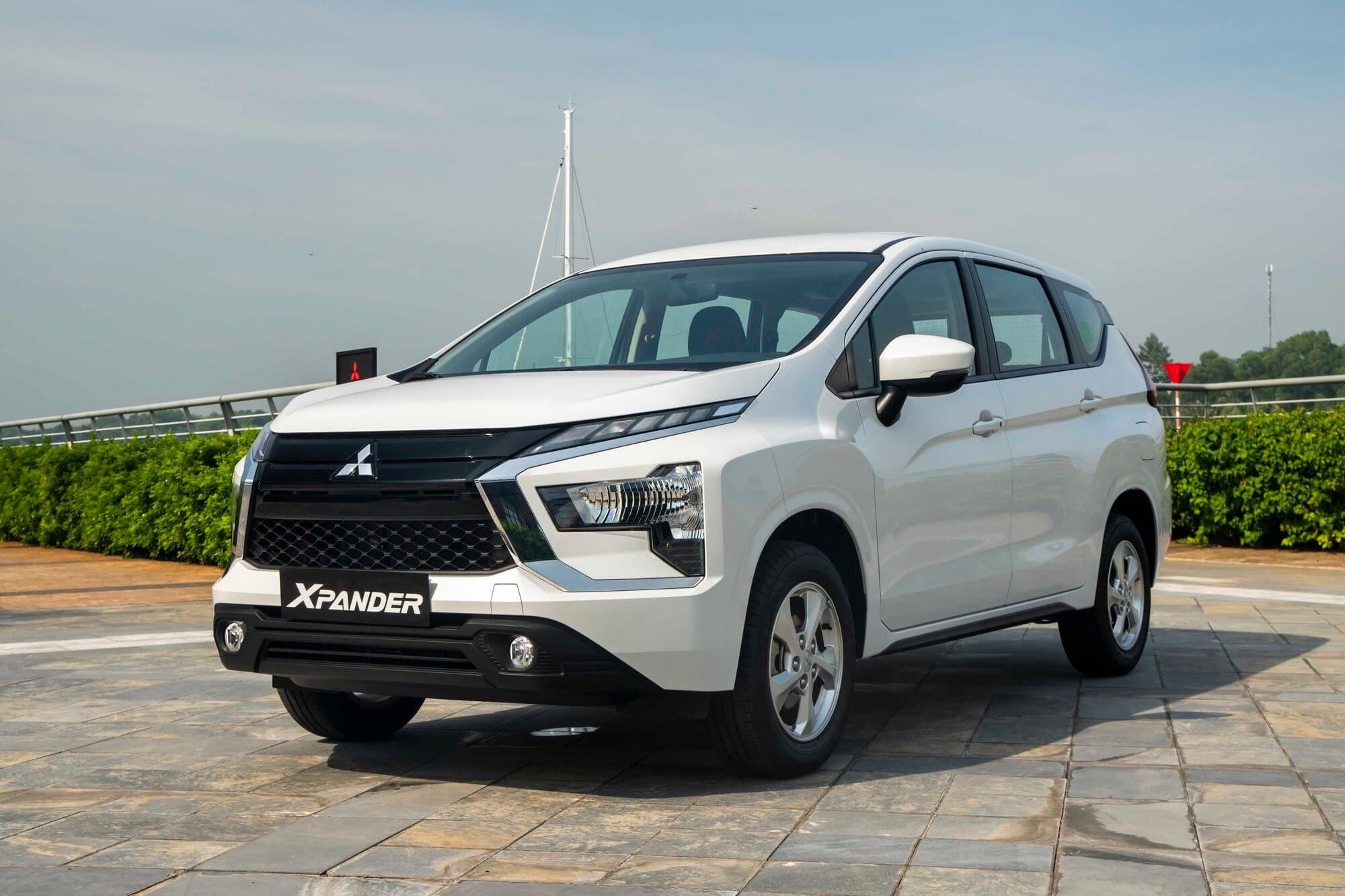 Tầm giá 600 triệu đồng, chọn Suzuki XL7 Hybrid hay Mitsubishi Xpander AT? - 3